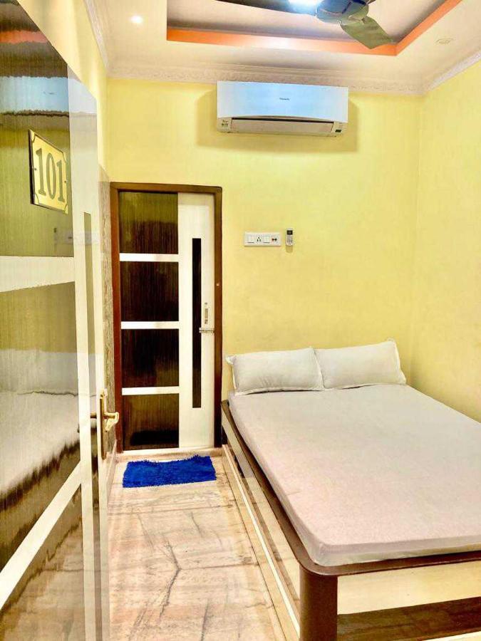 Pop Jashoda Bhawan Near Girish Mancha Otel Ghusuri Dış mekan fotoğraf